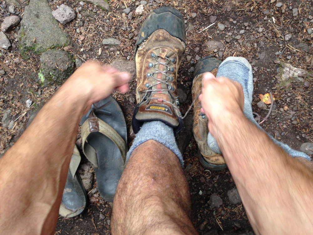 choosing hiking shoes